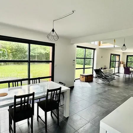 Villa Le Confort Contemporain Dans Un Ecrin De Verdure