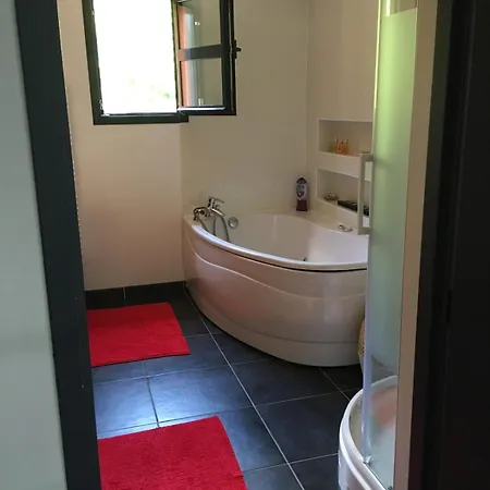 Le Confort Contemporain Dans Un Ecrin De Verdure * Vernon (Eure)
